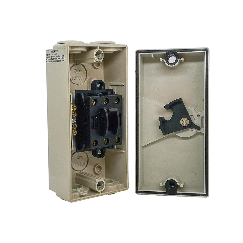 التحكم الصناعي 20A-80A UKF مفتاح عزل محمي من الطقس