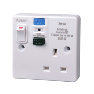 Fornecimento de fábrica 13a 30ma tomada rcd 1gang UK switch com luz indicadora de proteção de corrente residual