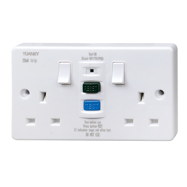 BRITISH 13A RCD PROTECTED SAFETY SOCKET TWIN RCD PLASTIC OR METAL SOCKET