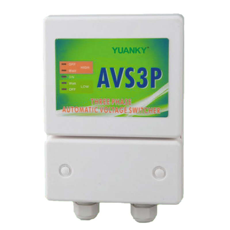 YUANKY 三相自動電圧スイッチャー 240V 16A 調整可能な電圧プロテクター