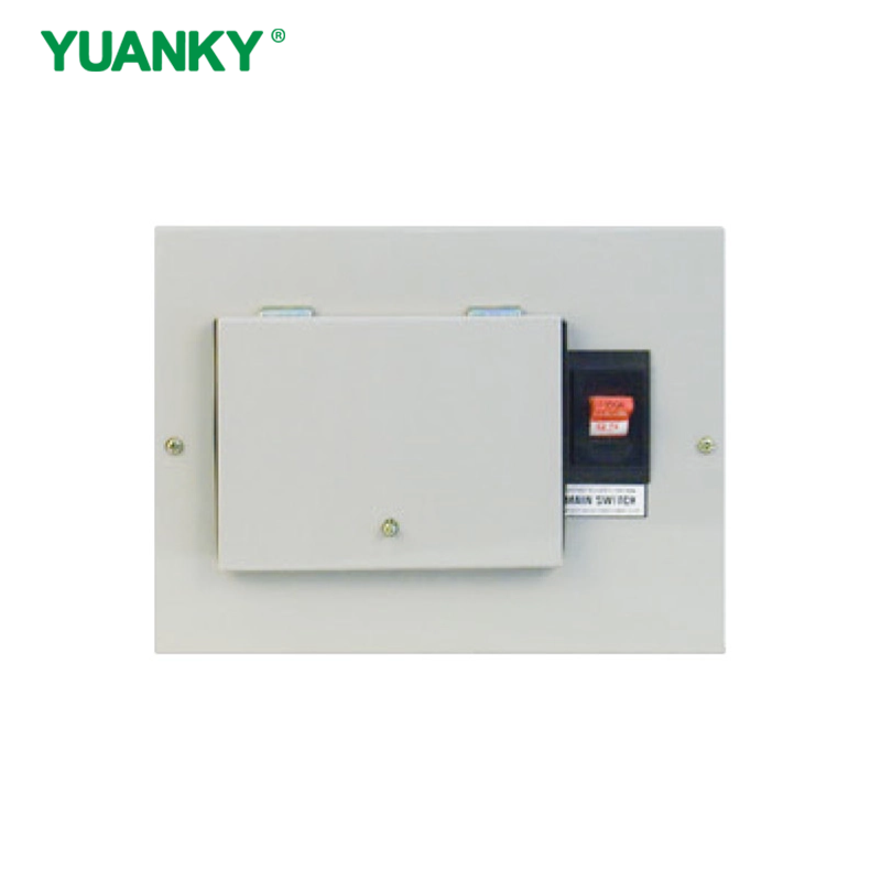 Distribution Board 12 Way YMP Plug In Design For Indoor Applications Panel Board